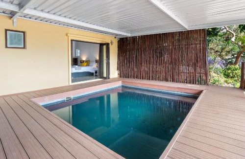 Durban North Casa | Ellis Park Drive 87 by Host Agents