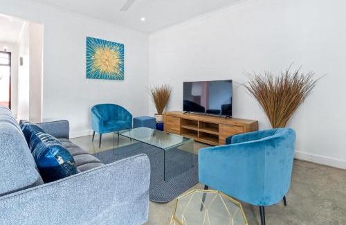 Durban North Casa | Ellis Park Drive 87 by Host Agents