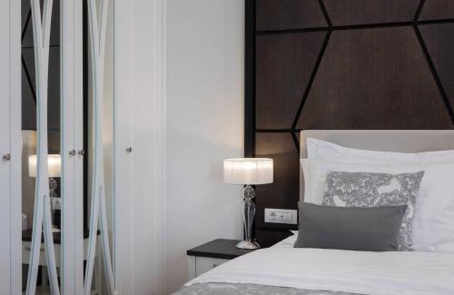 Bacvice Hotel | Ellure Luxury Suites