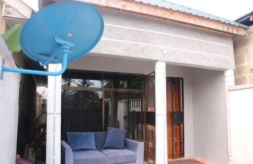 Dar es Salaam Apartamento | Elly's private House