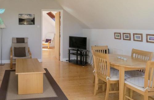 Upton Casa | Elm Loft