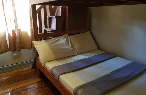 Baguio Hotel | Elmar Cabin