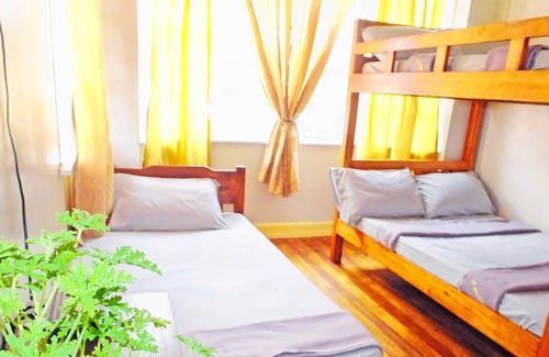 Baguio Hotel | Elmar Cabin