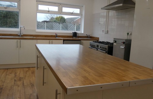 Gloucester Casa | Elmbridge Road