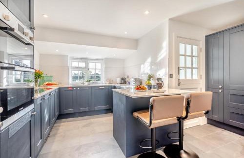 St Merryn Casa | Elmwood Cottage