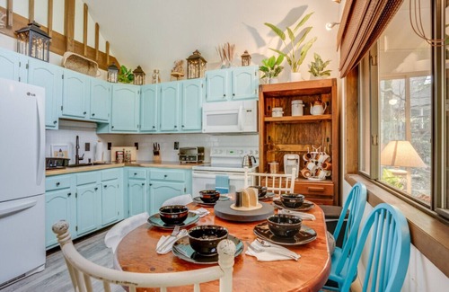 Hamlin Cabina | Elmwood · Elmwood Escape ★ A Cozy Retreat at The Hideout ★