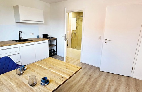 Heidenheim an der Brenz Apartamento | Elodia Luxury Apartment - Wi-Fi, Smart TV, Terrace, Kitchen, Towels