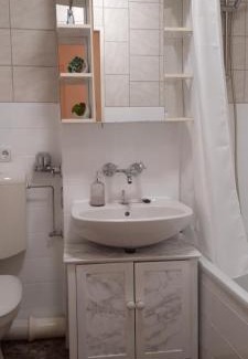 Horn Apartamento | Elouise Homely Apartment
