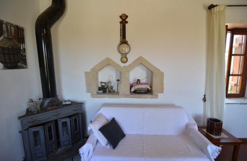 Goudi Casa | Elpida's Stone Houses