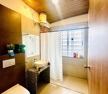 Mhow Hotel | Elure Cafe and Stays