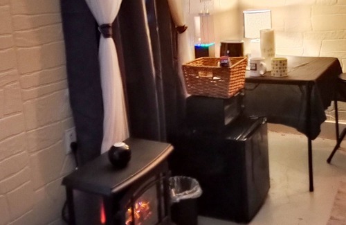 Meridian Apartamento | Elvira's Secret Lair