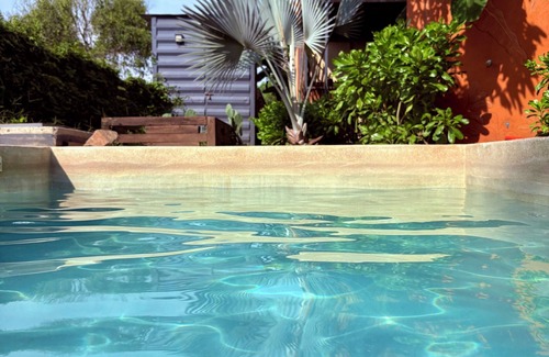 Saladita Apartamento | Elvis Surf Shack at Casa Akaw: a perfect retreat in a sustainable residence
