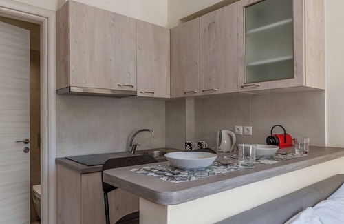 Ampelokipoi Apartamento | Elvita Apartments 3