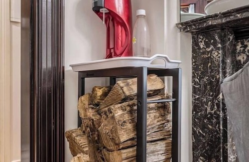 Elwood Apartamento | Elwood Manor A Restored Art Deco Gem