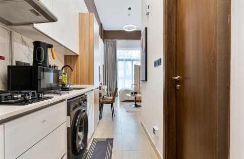 Jumeirah Village Apartamento | ELYSEE lll in JVC - Luxury Studio with pool & GYM