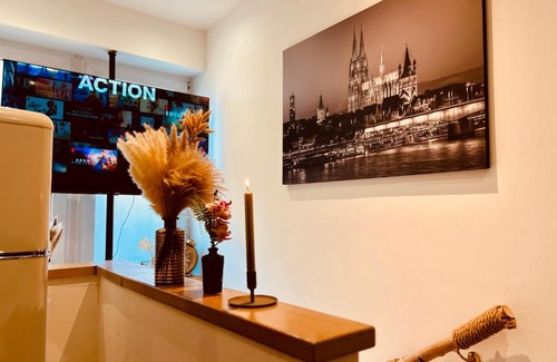 Braunsfeld Apartamento | Elysian Apartment - 2 Parkplätze - 1min Bus & Bahn - St-Elisabeth Krankenhaus - Lindenthaler Tierpark - Neu Renoviert & Perfekte Lage