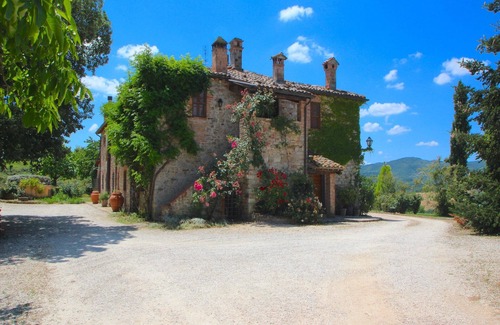 San Venanzo Villa | Elysian Escape - Un paraíso