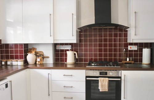 Shadwell Casa | Elysian Nights