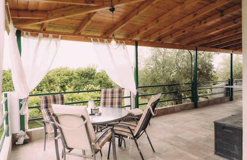 Ilida Casa | Elysium Countryside House Jacuzzi - Doune, Douneika, Greece