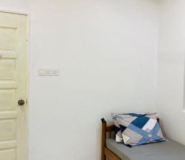 Jeli Casa | EM Rumah Inap SueKori Jeli
