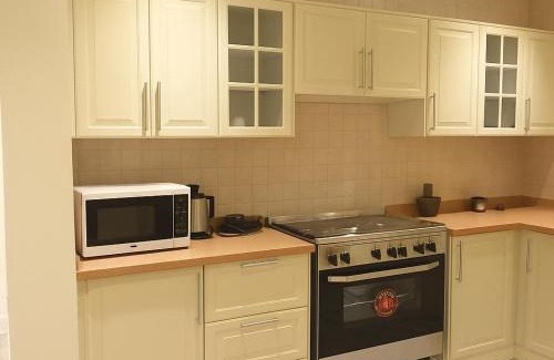 Mizail Apartamento | EMAAR Holiday Homes - Apartment 4