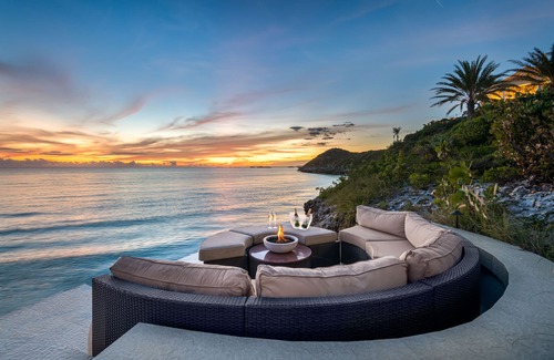 Juba Sound Casa | Emara West: Luxury Retreat with your own Private Beach