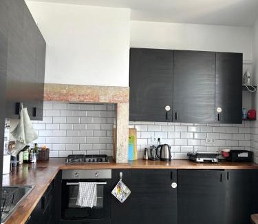 Lisbon Old Town Casa | Embassy Arriaga Private Elegance Rooms in Stylish Shared Apartment
