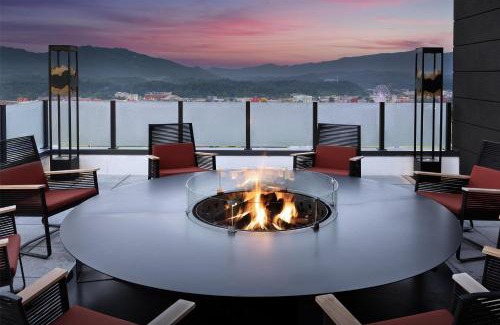 Pigeon Forge Complejo | Embassy Suites By Hilton Pigeon Forge Resort