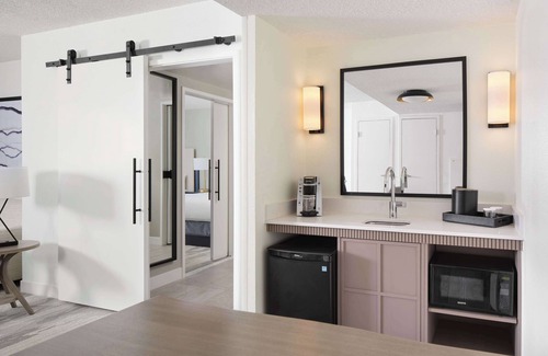 Arcadian Shores Complejo | Embassy Suites by Hilton Myrtle Beach Oceanfront Resort