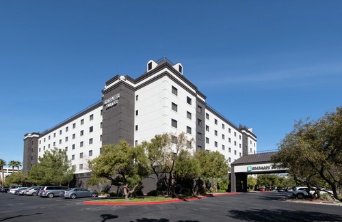 Las Vegas Hotel | Embassy Suites by Hilton Las Vegas