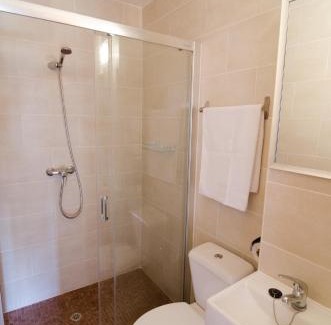 Montuiri Hostal | Embat - Hostel