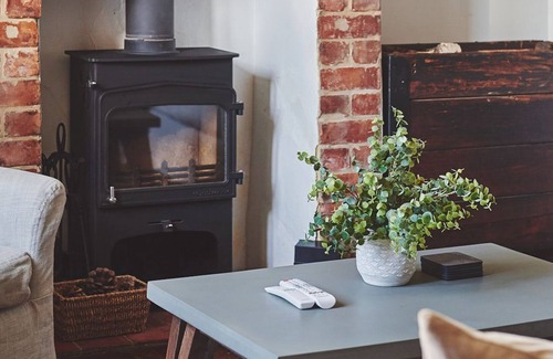 Cheltenham Cabaña | Ember Cottage - Luxury Cottages