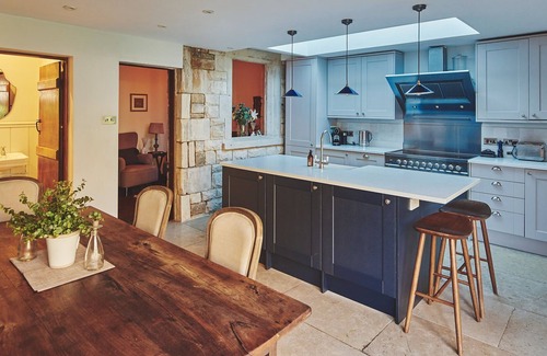 Cheltenham Cabaña | Ember Cottage - Luxury Cottages