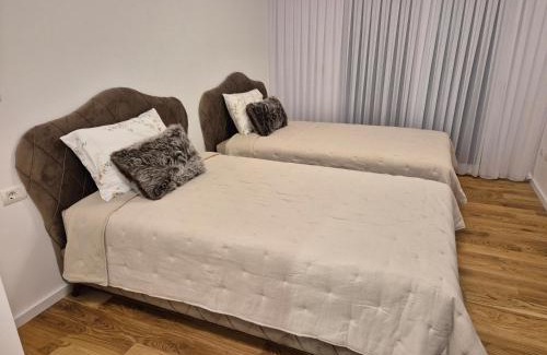 Struga Apartamento | Embla residence