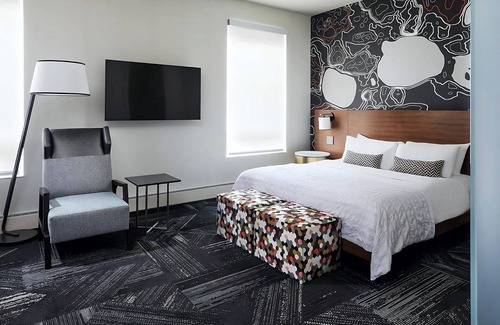 Downtown Minneapolis Hotel | Embrace the Sugar Rush Experience! Near American Swedish Institute, Pet-friendly