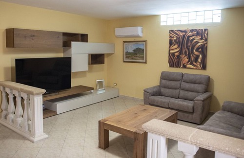 Lizzanello Condominio | Emerald Apartment-De Lujo-Baño privado con hidromasaje-Patio-Condominio