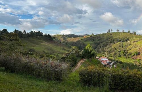 Gomez Plata Otro | eMeGé Glamping & E-Coworking