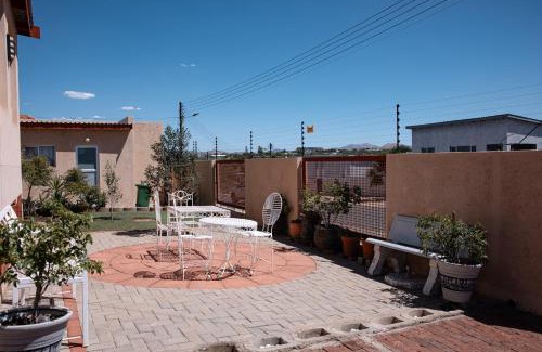 Windhoek West Cama Y Desayuno | Emerald Bed&Breakfast