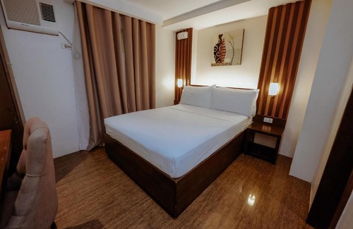 Legazpi Hotel | Emerald Boutique Hotel