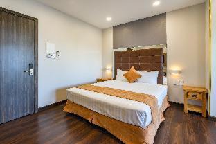 Phuong 8 Hotel | Emerald Central