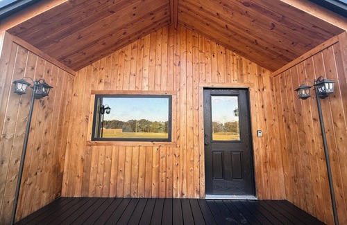 Athens Cabaña | Emerald Homestead Cabin located near Lake Athens