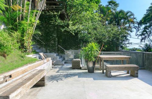 Barra da Tijuca Cabina | Emerald House