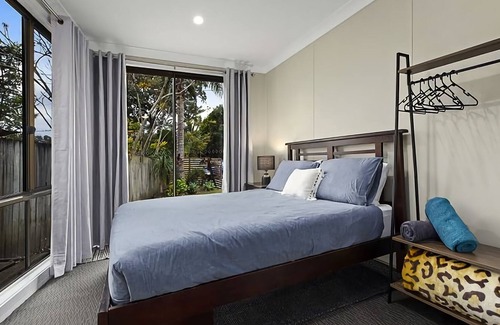Emerald Beach Apartamento | Emerald Hub 1 is one half of Emerald Hub, with its own entrance, kitchen, lounge room and bathroom