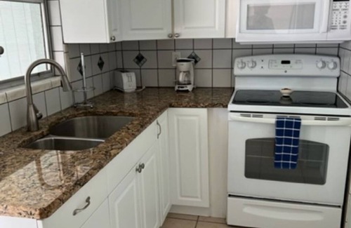 Englewood Cabaña | Emerald Palms Unit 3