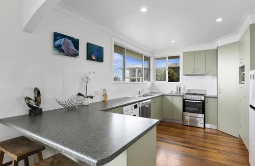 Emerald Beach Apartamento | Emerald Views Signal Street 9 - Stunning views of Emerald Beach