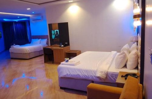 Irrua Hotel | EMERY VIDA LUXURY HOTEL Irrua