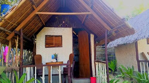 El Nido Cama Y Desayuno | Emil's Beach Cottage