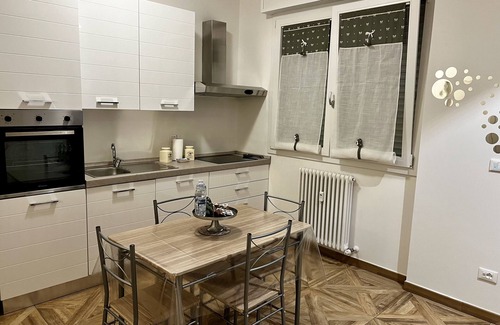 San Lazzaro di Savena Apartamento | EMILBò HOUSE