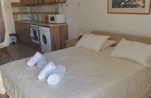 Latsi Apartamento | EMILIA 10 STUDIO