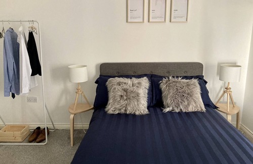 Cathedral Quarter Apartamento | Apartamento-Confortable-Baño con bañera-Emily Lane